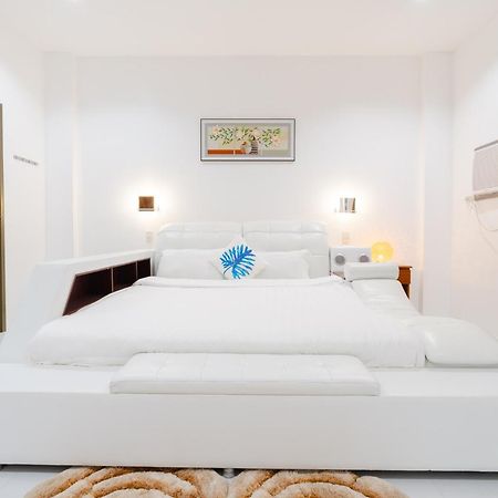 Q Beach Resort Cabangan Eksteriør billede