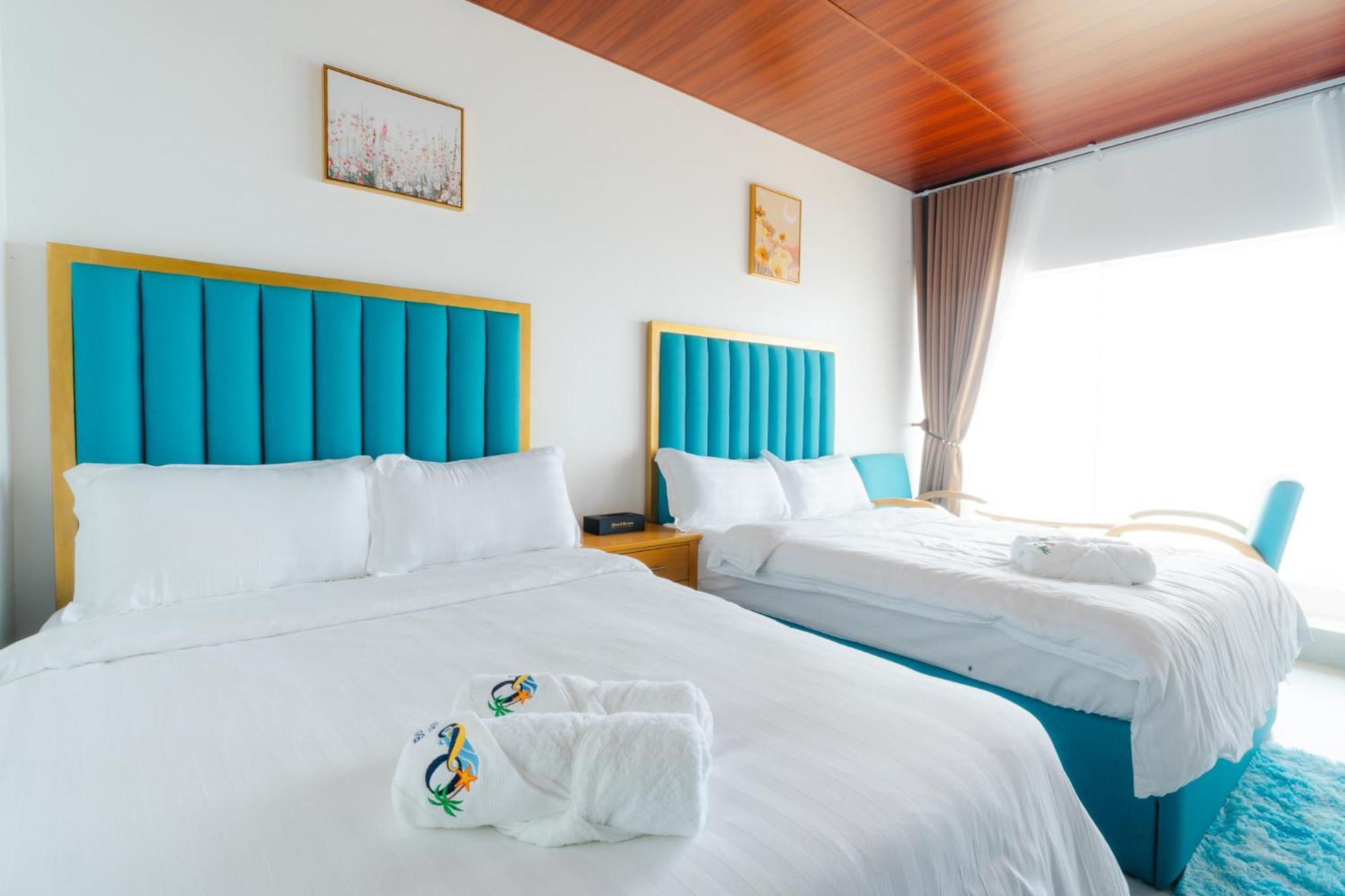 Q Beach Resort Cabangan Eksteriør billede