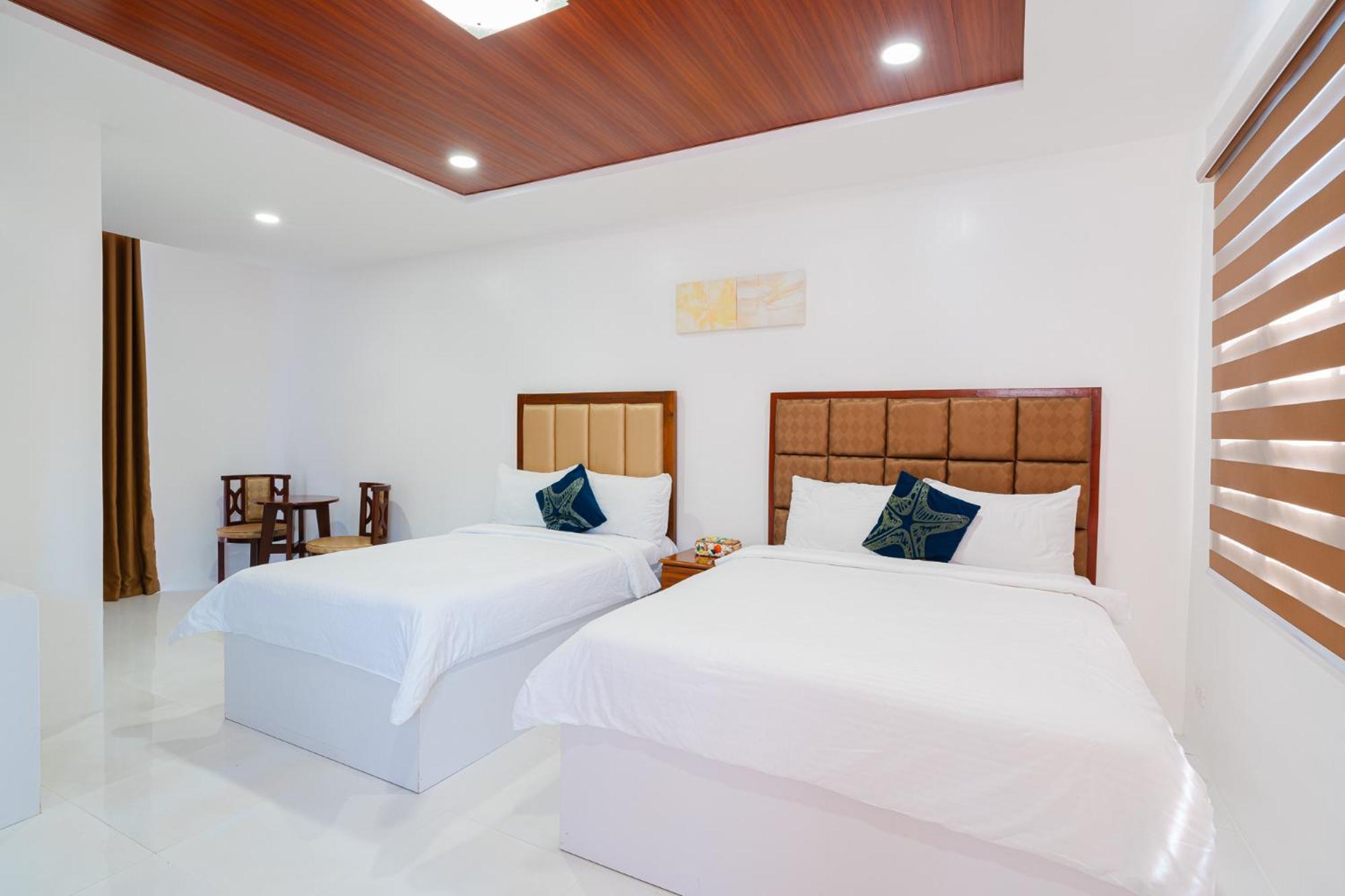 Q Beach Resort Cabangan Eksteriør billede